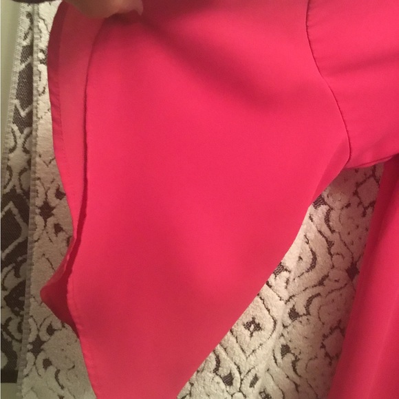 Fuchsia pink top M nice style casual or dress up - Picture 4 of 4